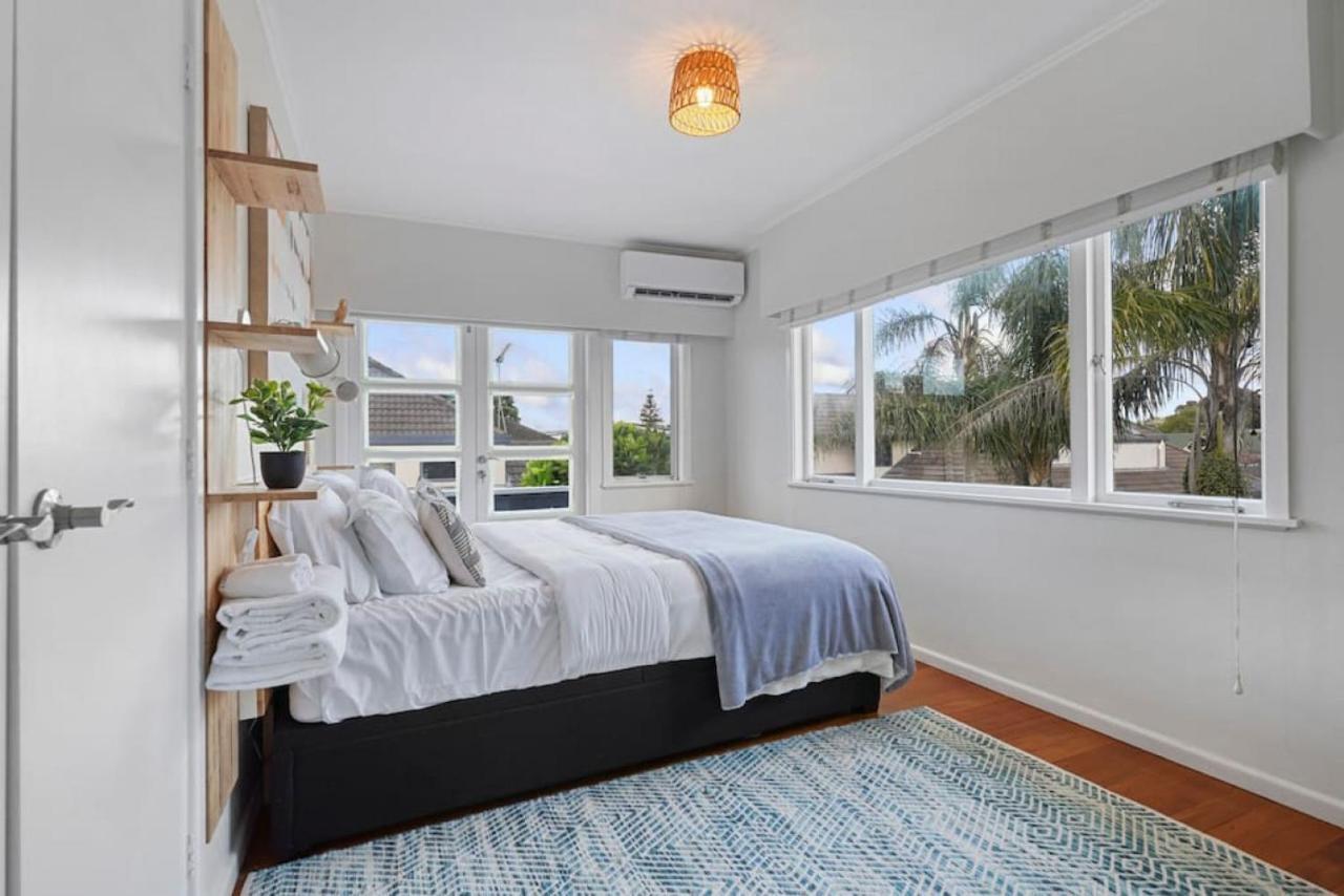 Amazing Home By Beach - Fully Aircon-Ed - Wifi Auckland Exterior foto